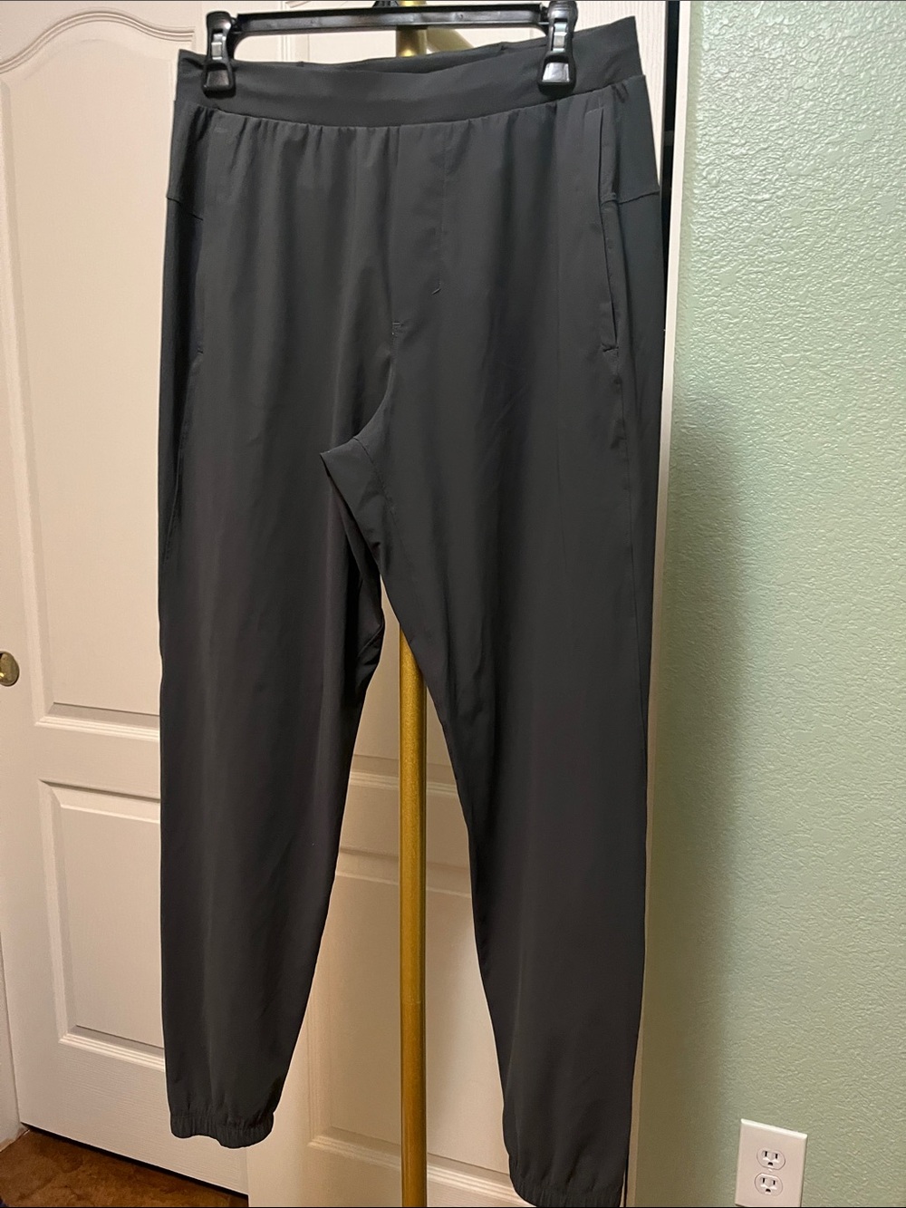 lululemon athletica Track Joggers Sz Med women’s